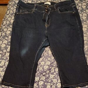 Lane Bryant Dark Navy Stretch Cropped Jeans